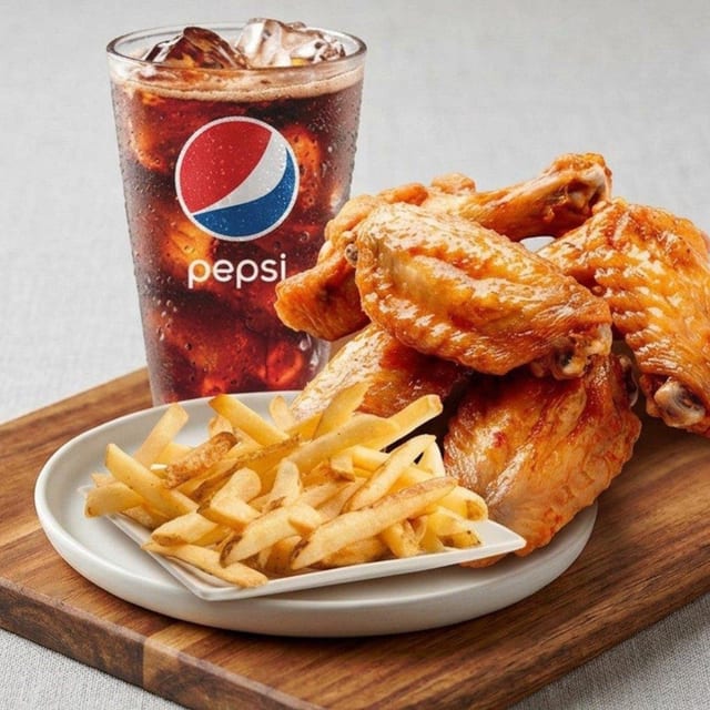 10-Chicken Wings Combo.